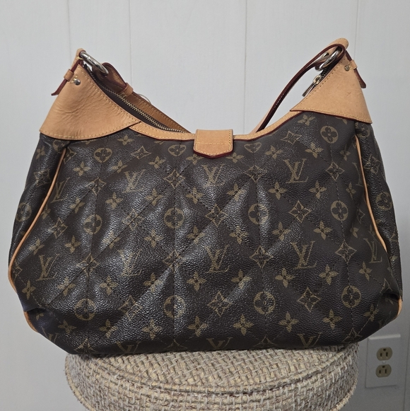 PLK Large Mono Shoulder Bag - Picture 12 of 13